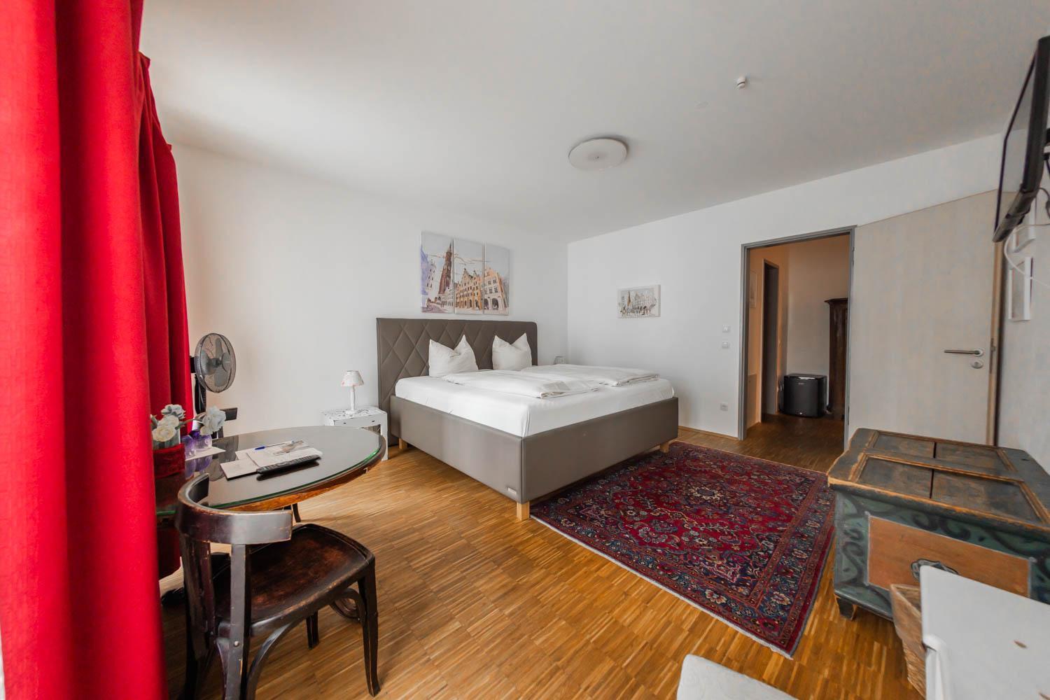Hotel Freischuetz Ландсхут Екстериор снимка